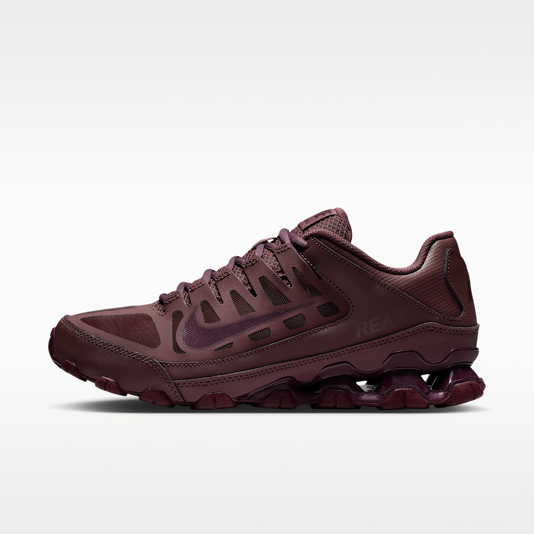 NIKE公式】ナイキ リアックス 8 TR ウィメンズ ワークアウトシューズ